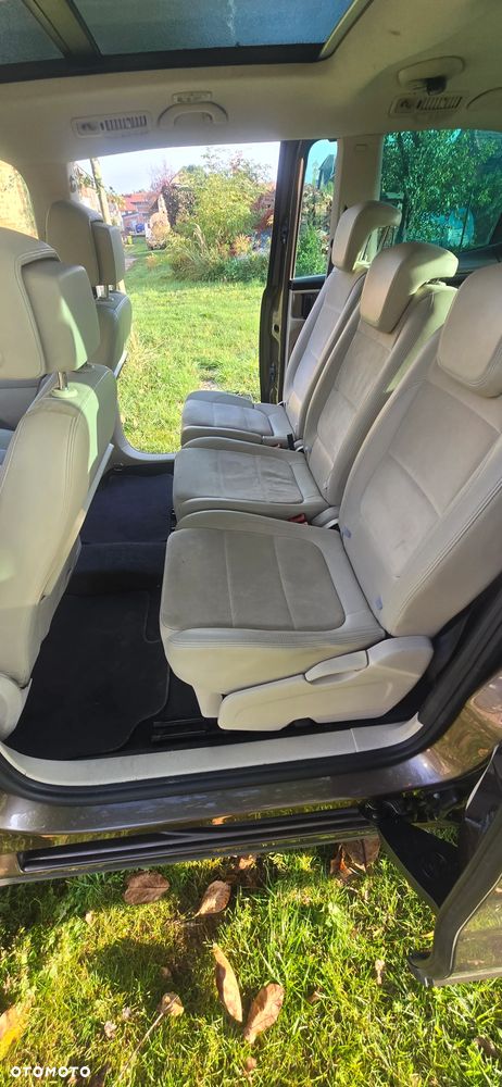 Volkswagen Sharan 2.0 TDI Highline DSG - 12