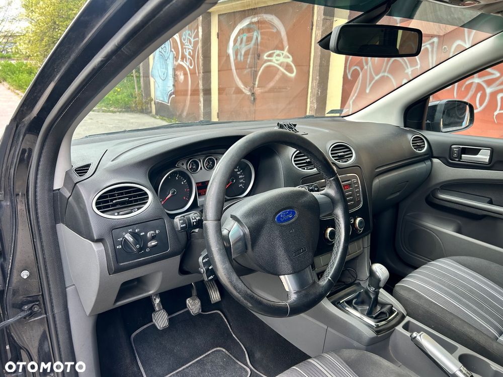 Ford Focus 1.6 16V Titanium - 7