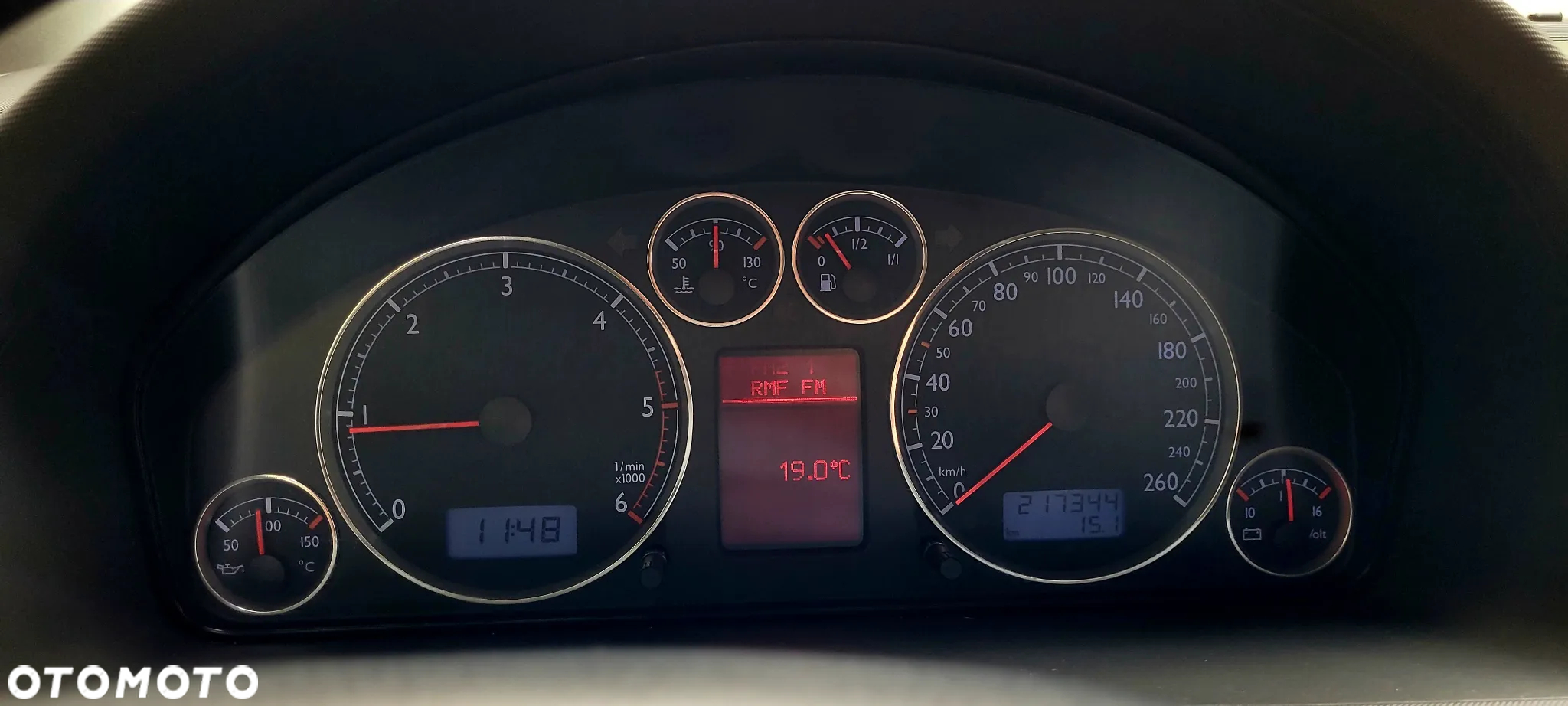 Volkswagen Sharan 1.9 TDI Family - 13