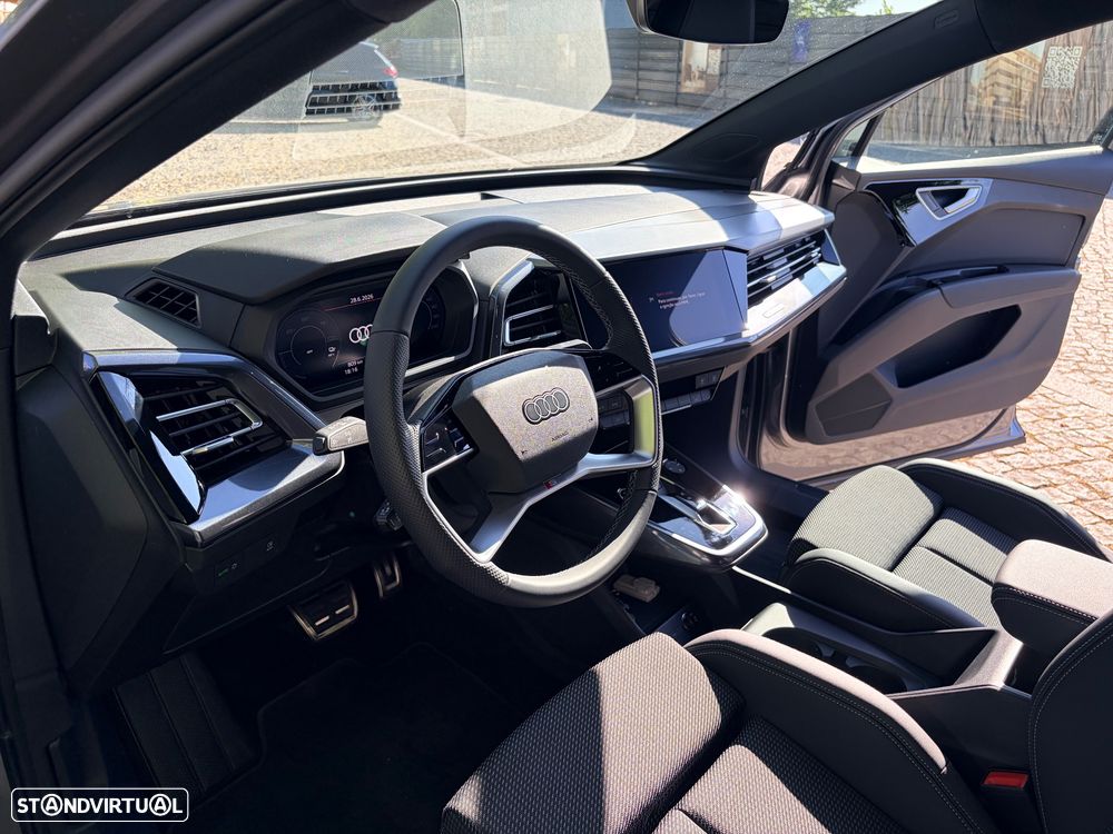 Audi Q4 e-tron 45 82 kWh SE Business - 10