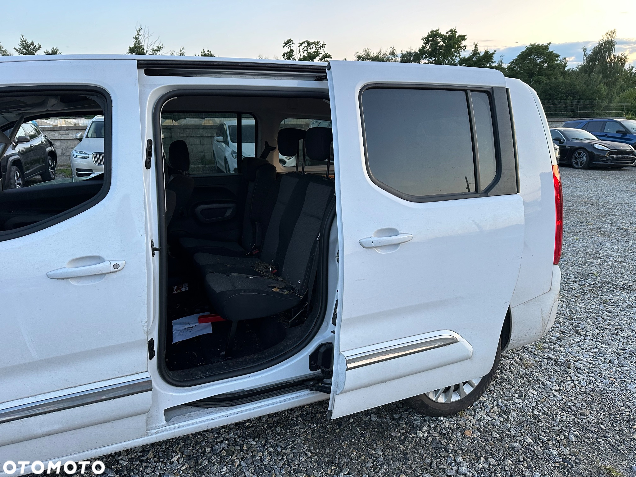 Toyota Proace City Verso 1.5 D-4D L2 Club - 27
