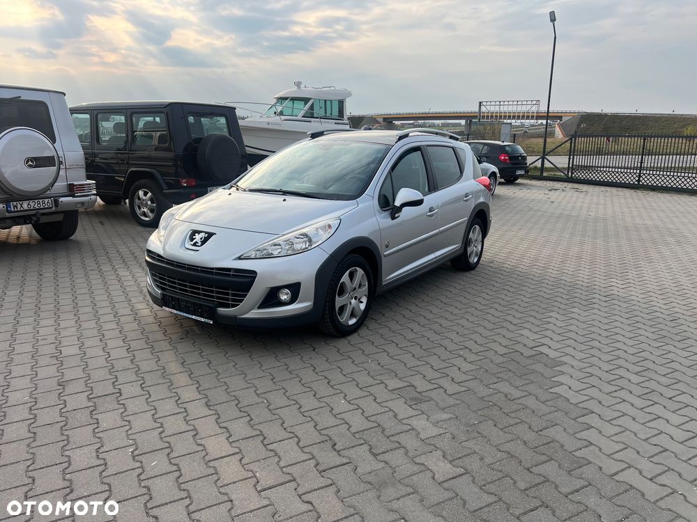 Peugeot 207 120 VTi Outdoor - 1