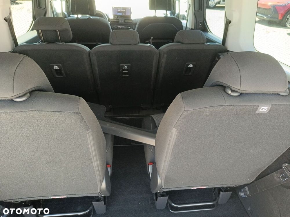 Toyota Proace City Verso Long 1.5 D-4D VIP - 13