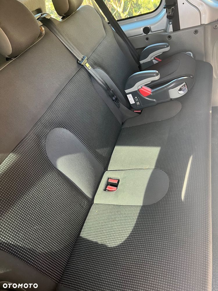 Opel Vivaro L2H1 2.9t - 6