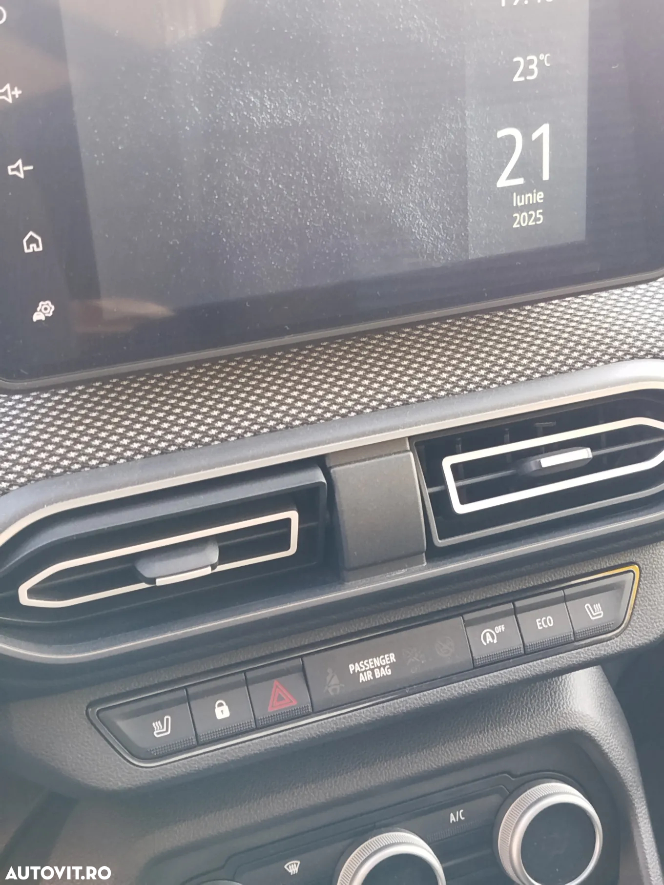 Dacia Logan ECO-G 100 MT6 Prestige+ - 9