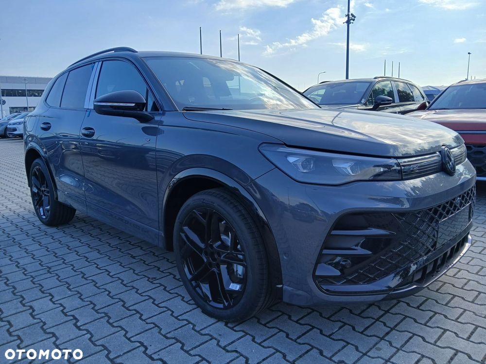 Volkswagen Tiguan - 3