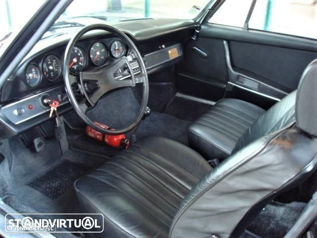Porsche 911 Série F S 2.4 - 6