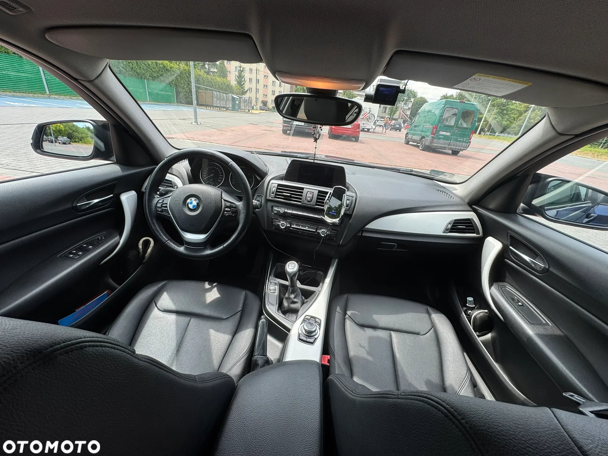 BMW Seria 1 116d - 13