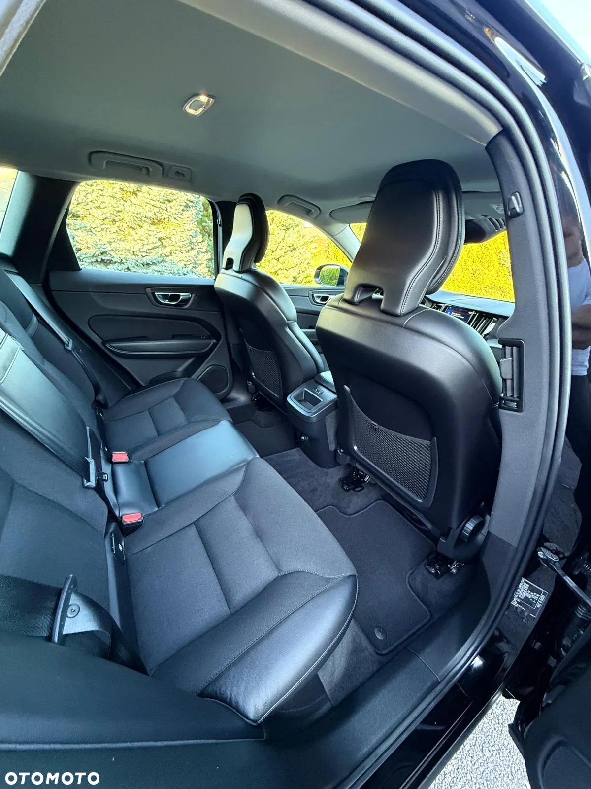 Volvo XC 60 D4 Geartronic Momentum Pro - 23