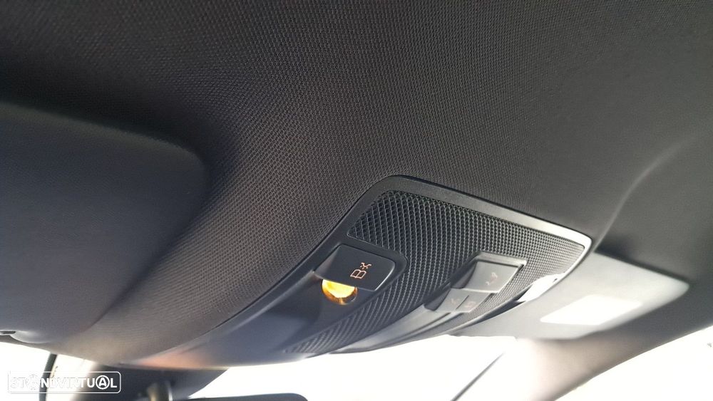 Mercedes-Benz A 180 CDI (BlueEFFICIENCY) Urban - 33