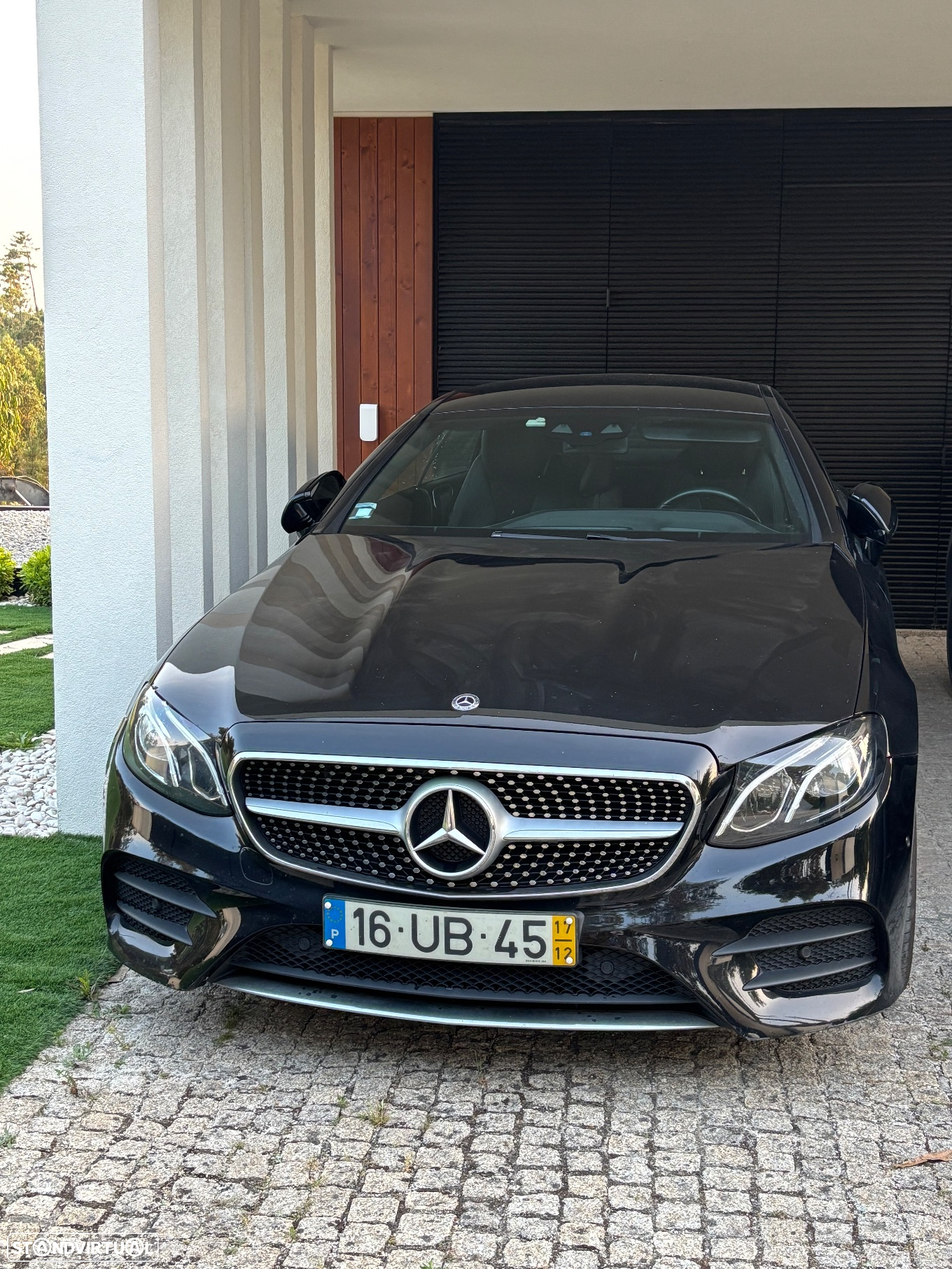Mercedes-Benz 220 - 14
