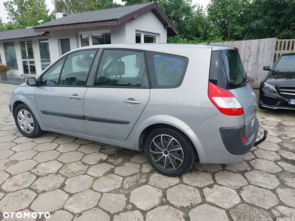 Renault Grand Scenic - 5