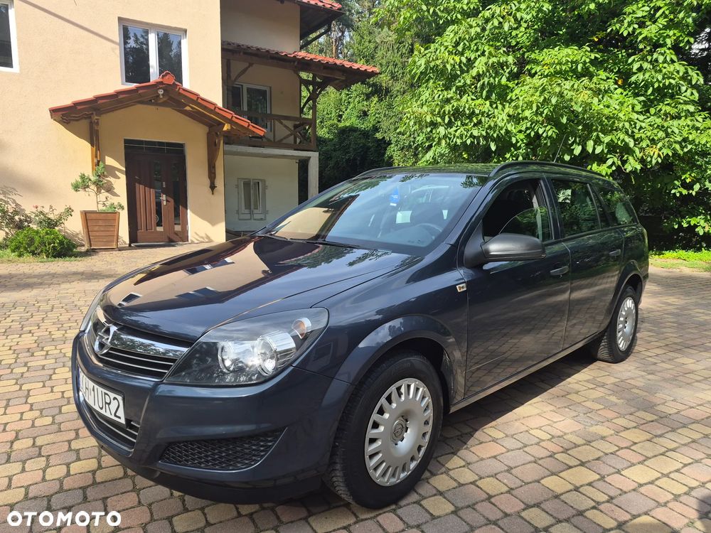 Opel Astra 1.4 Essentia - 2