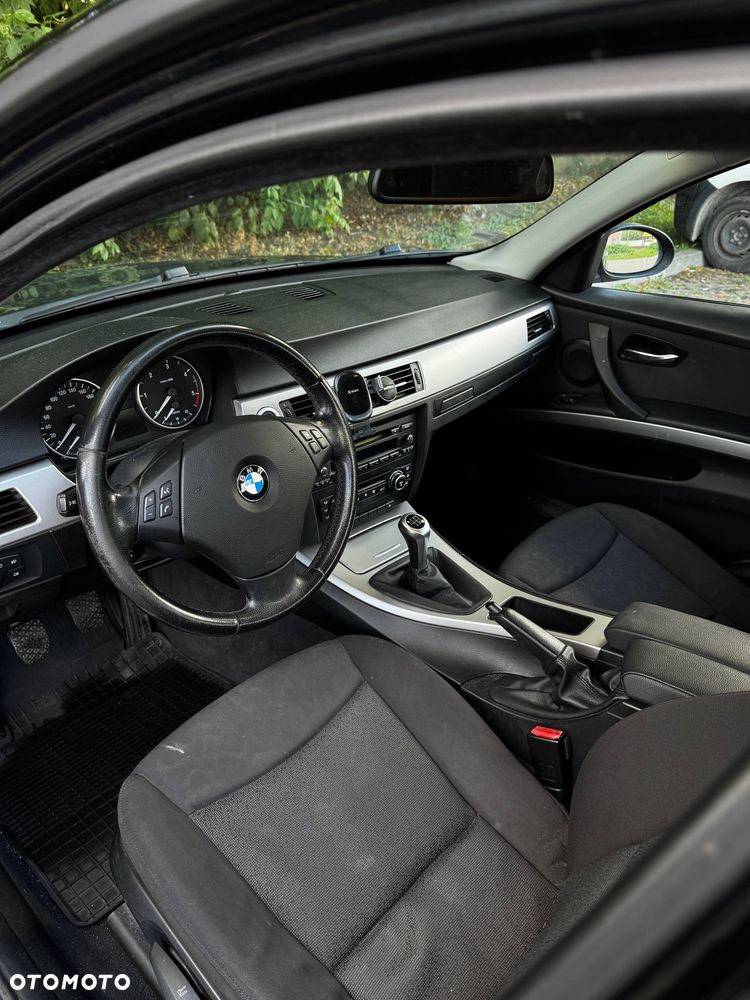 BMW Seria 3 - 13