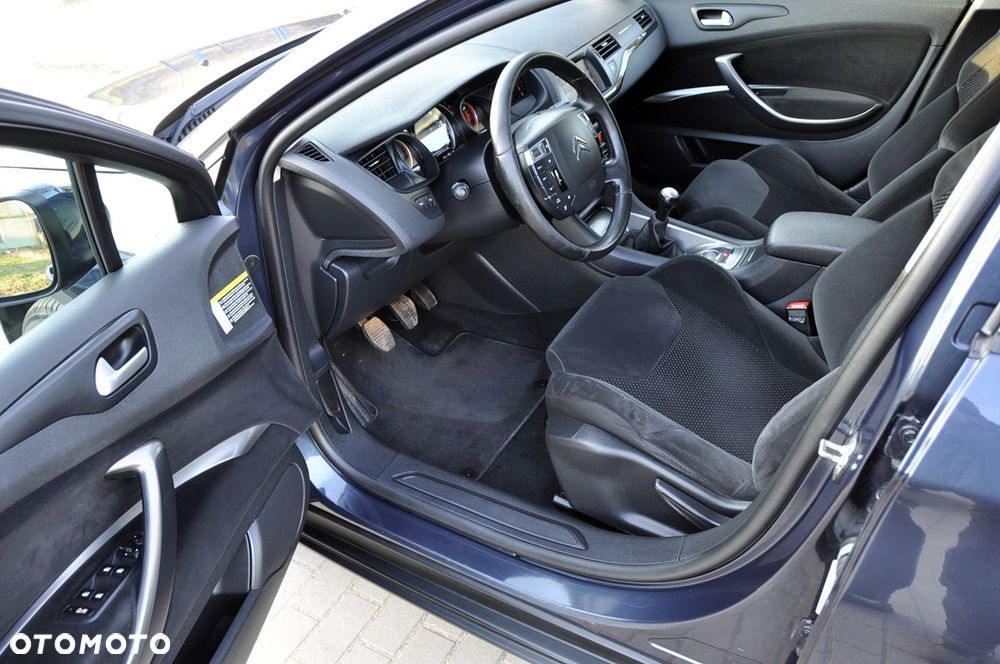 Citroën C5 2.0 16V Confort - 10