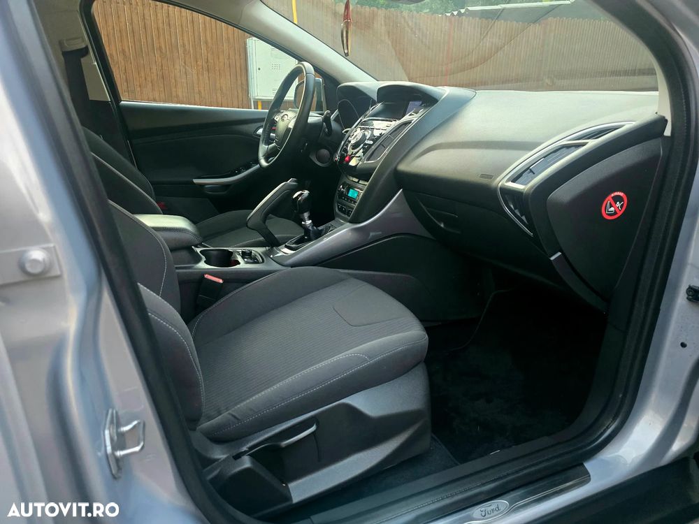 Ford Focus 1.6 TDCI DPF Start-Stopp-System Titanium - 7