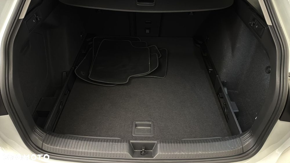 Volkswagen Golf Variant 2.0 TDI Life - 14