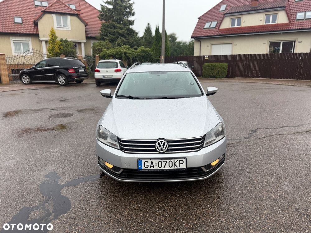 Volkswagen Passat 2.0 TDI Highline - 3