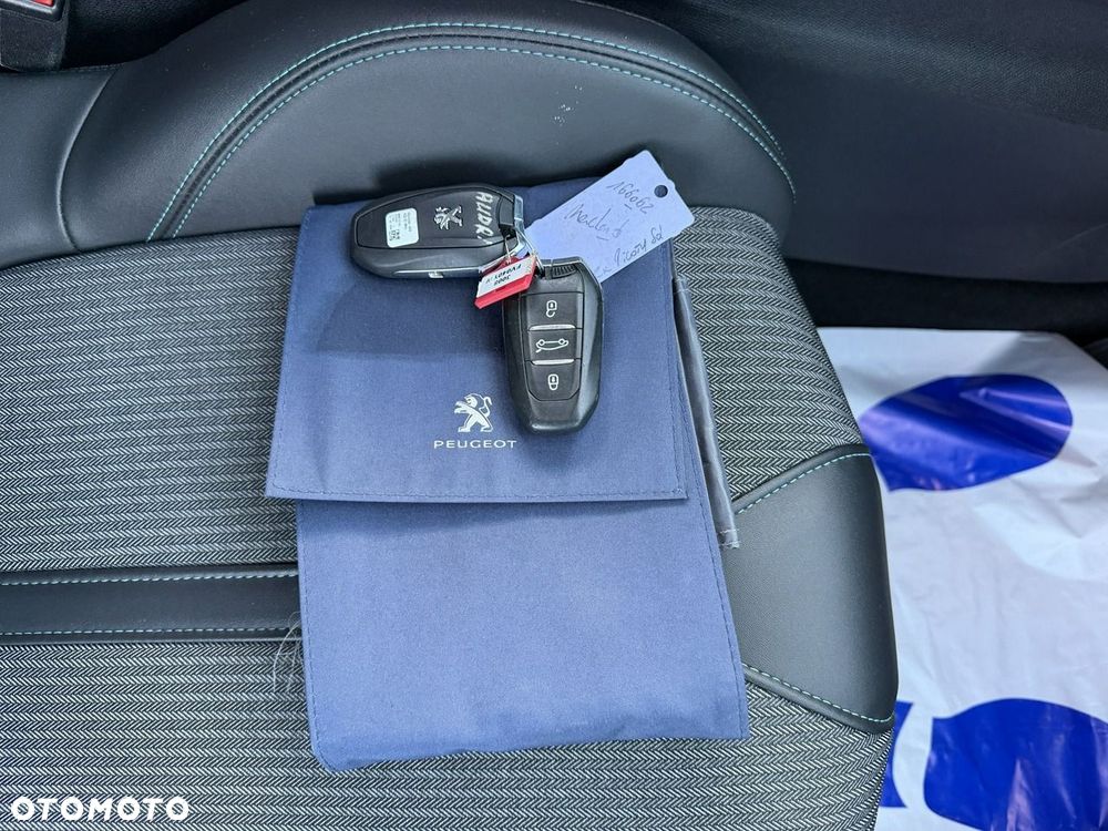 Peugeot 3008 BlueHDi 130 Stop & Start EAT8 Allure Pack - 37