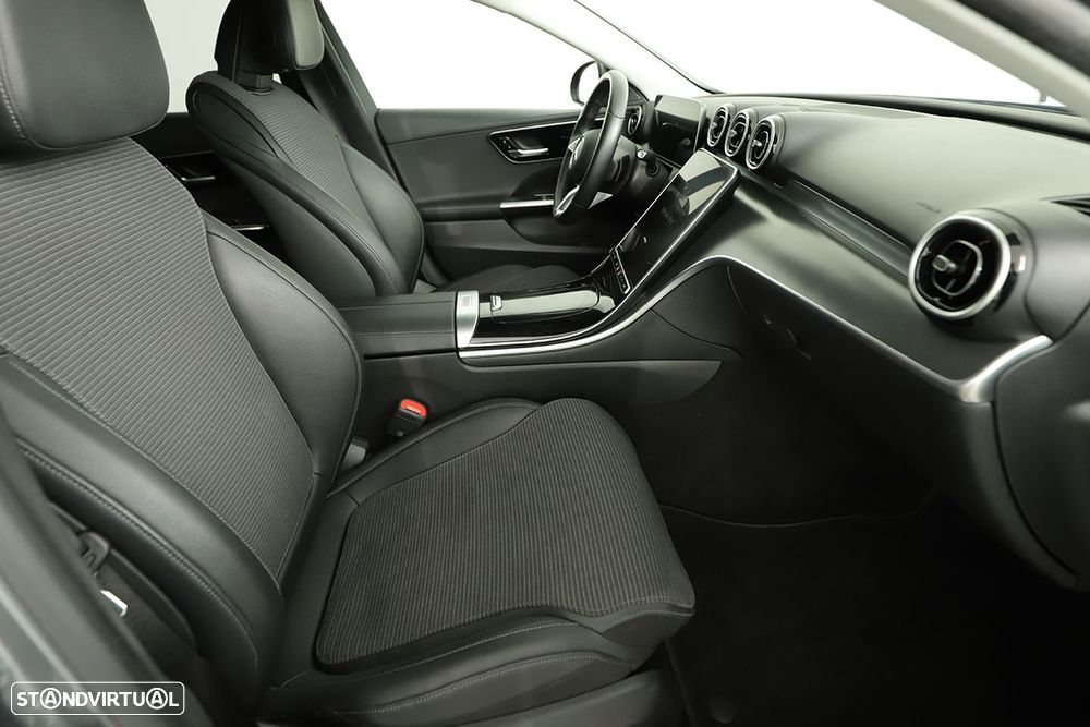 Mercedes-Benz C 220 - 19