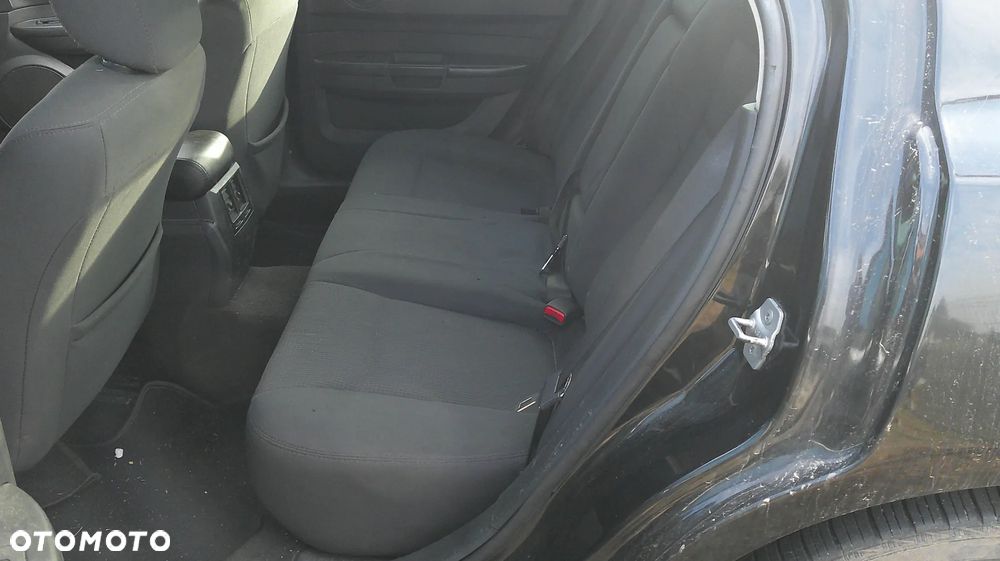 Dodge Charger 2010 r. na części - 9