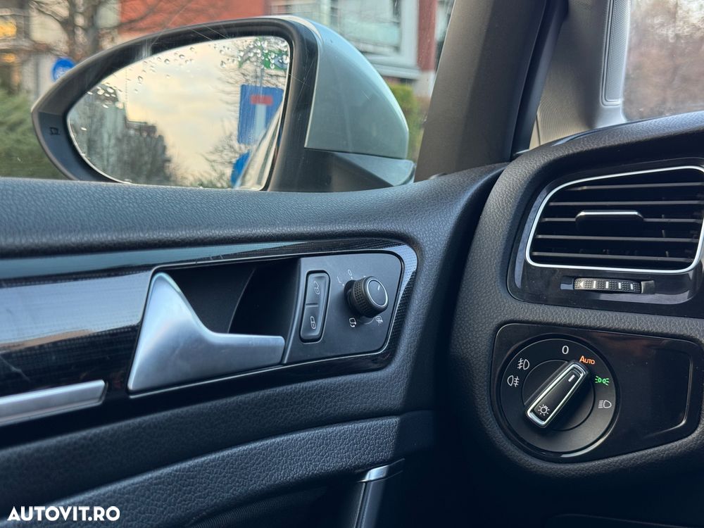 Volkswagen Golf 1.5 TSI DSG Highline - 24