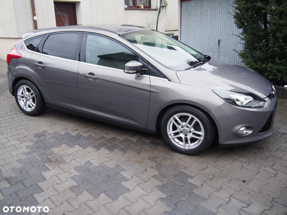 Ford Focus 1.0 EcoBoost Gold X (Trend) - 4