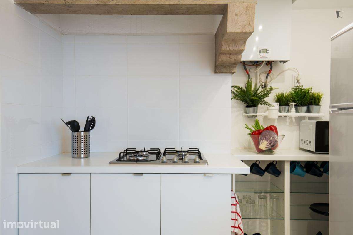 Quarto - localizado em Oeiras Lisbon - Grande imagem: 4/20