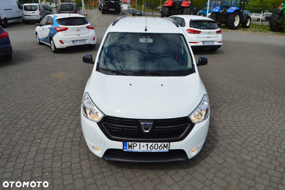 Dacia Lodgy 1.6 SCe Connected by Orange S&S - 4