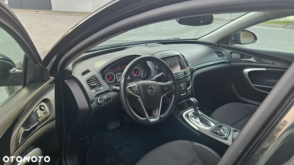 Opel Insignia 1.6 SIDI Turbo Innovation - 24