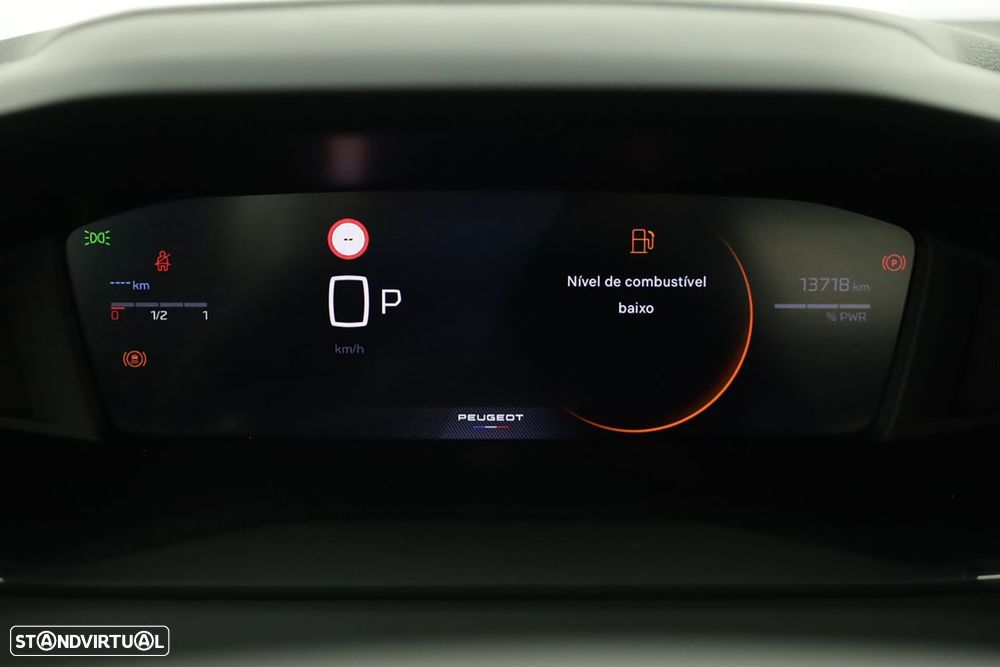 Peugeot 2008 1.2 Hybrid Allure e-DCS6 - 15