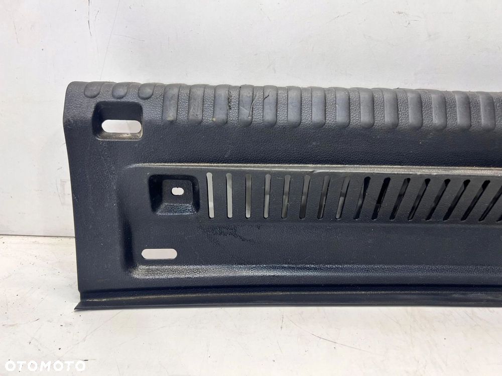NAKŁADKA PASA TYŁ BAGAŻNIKA VW TIGUAN 5N0863459 - 2