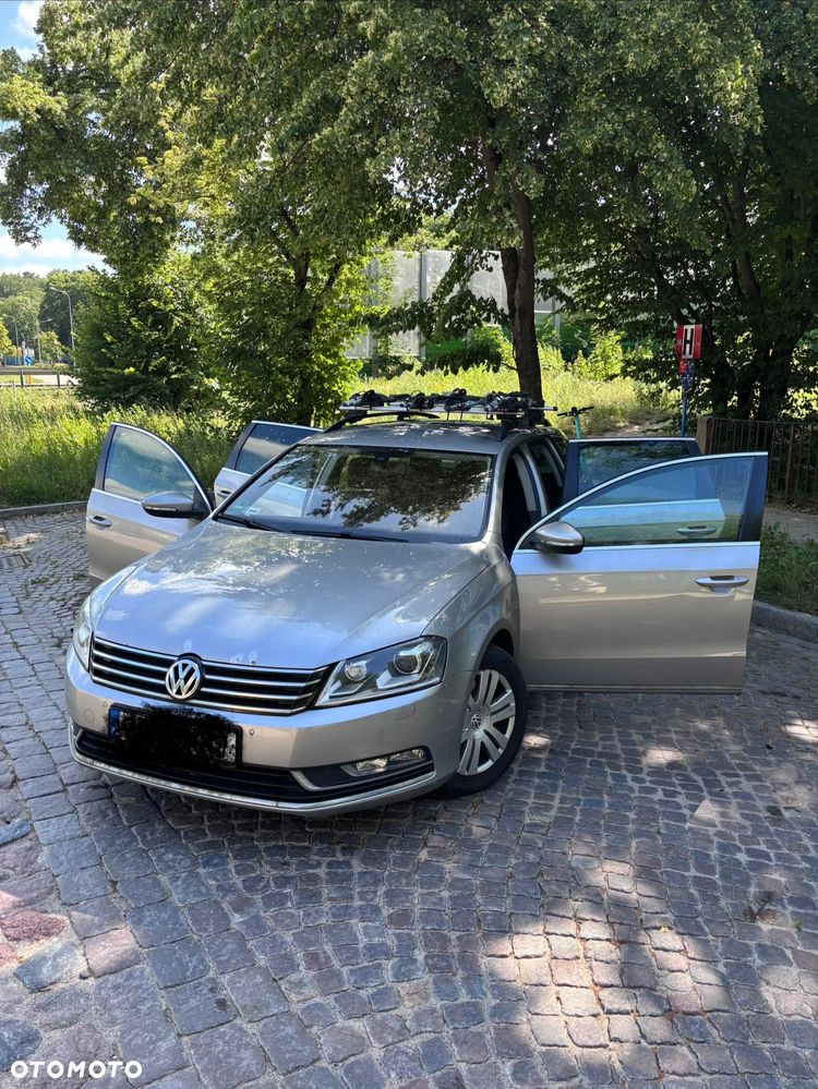 Volkswagen Passat 2.0 TDI Edition 40 DSG - 1