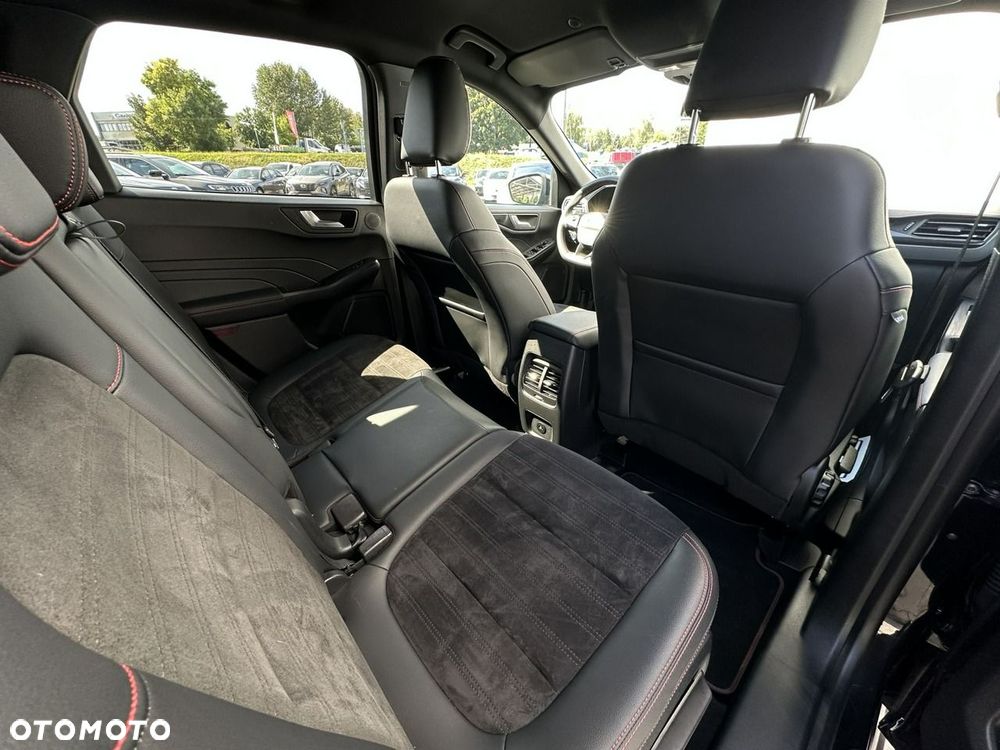 Ford Kuga 2.5 Duratec PHEV ST-LINE X - 16
