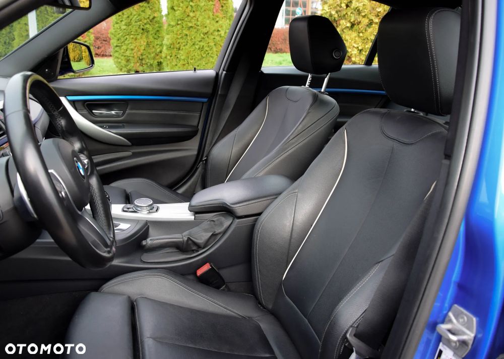 BMW Seria 3 328i xDrive Sport-Aut Sport Line - 8