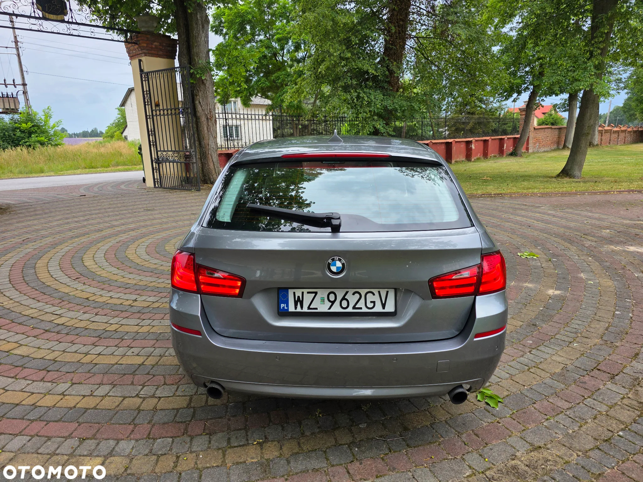 BMW Seria 5 535i Touring - 5