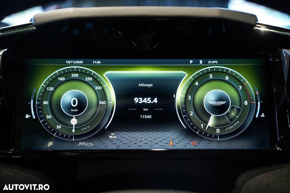 Aston Martin V8 Vantage - 25