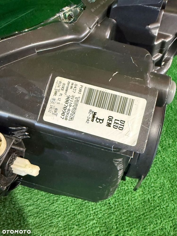 REFLEKTOR PRAWY TOYOTA AURIS II LIFT FULL LED NR658 - 3