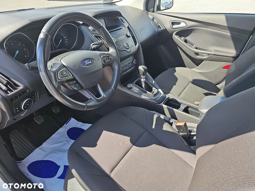 Ford Focus 1.5 TDCi Trend - 11