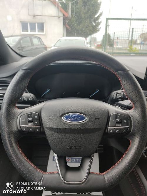 Ford Focus 1.0 EcoBoost Start-Stopp-System ST-LINE - 11