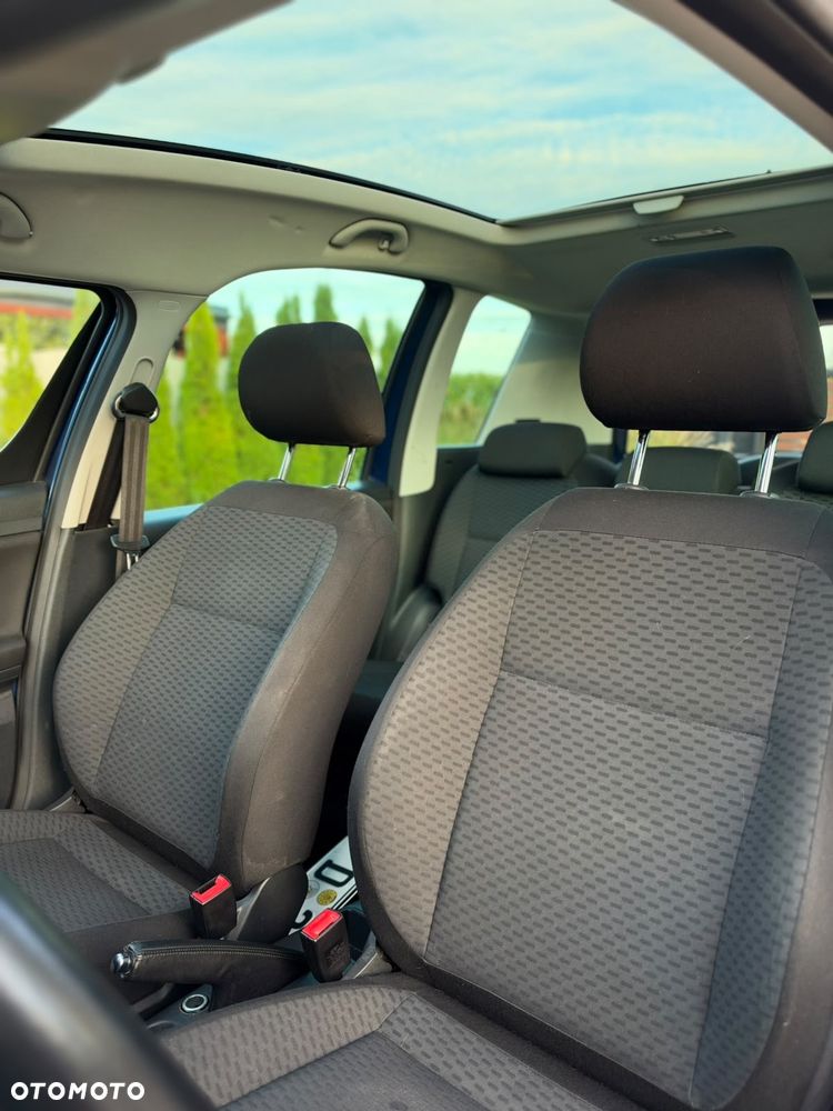 Skoda Roomster - 16