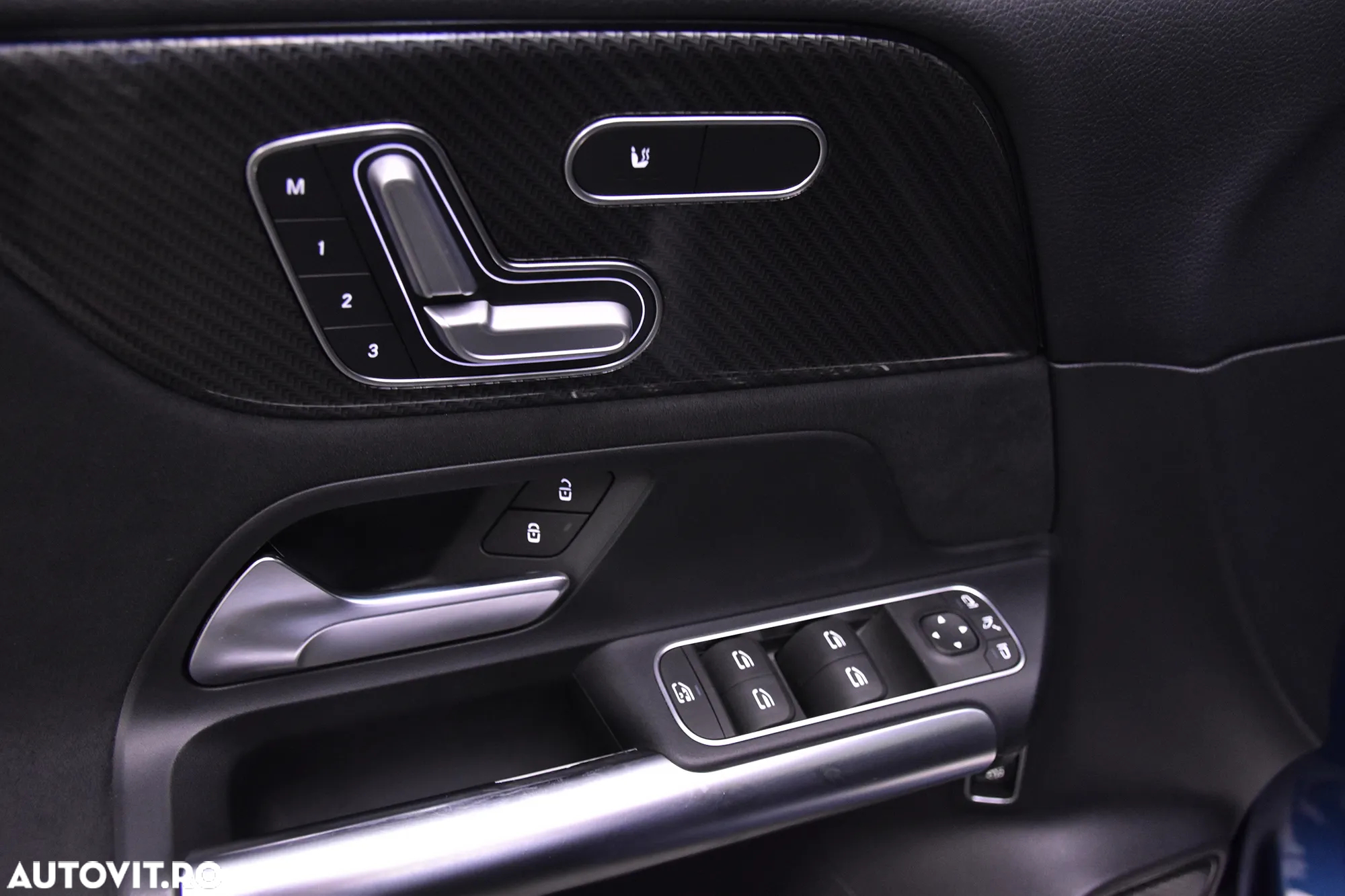 Mercedes-Benz B 220 4Matic 7G-DCT AMG Line - 14