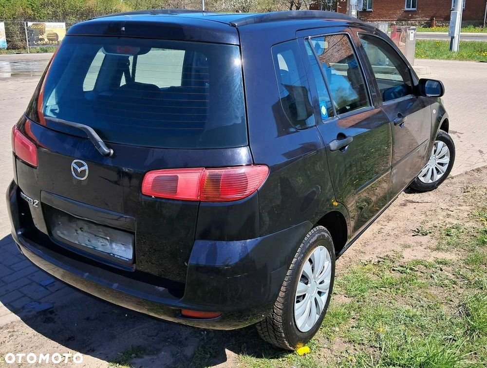 Mazda 2 - 3