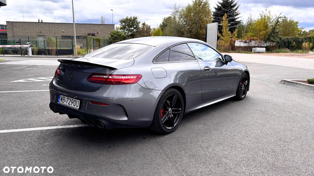 Mercedes-Benz Klasa E 300 Coupe 9G-TRONIC - 1