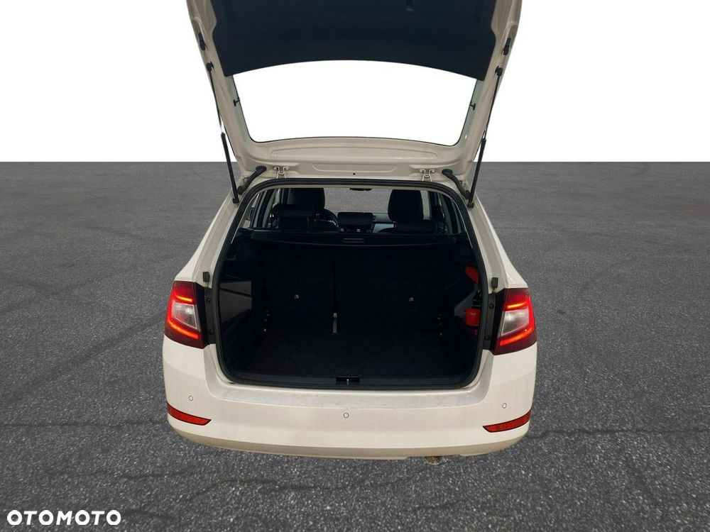 Skoda Fabia 1.0 TSI Ambition Plus - 26