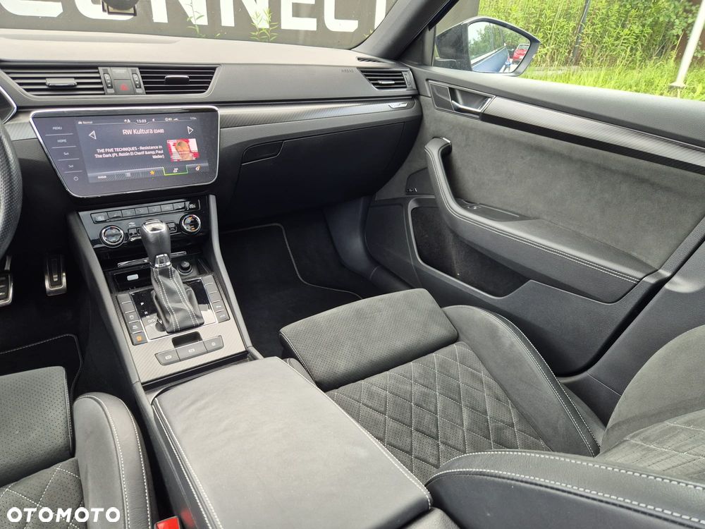 Skoda Superb 2.0 TSI 4x4 Sportline DSG - 25