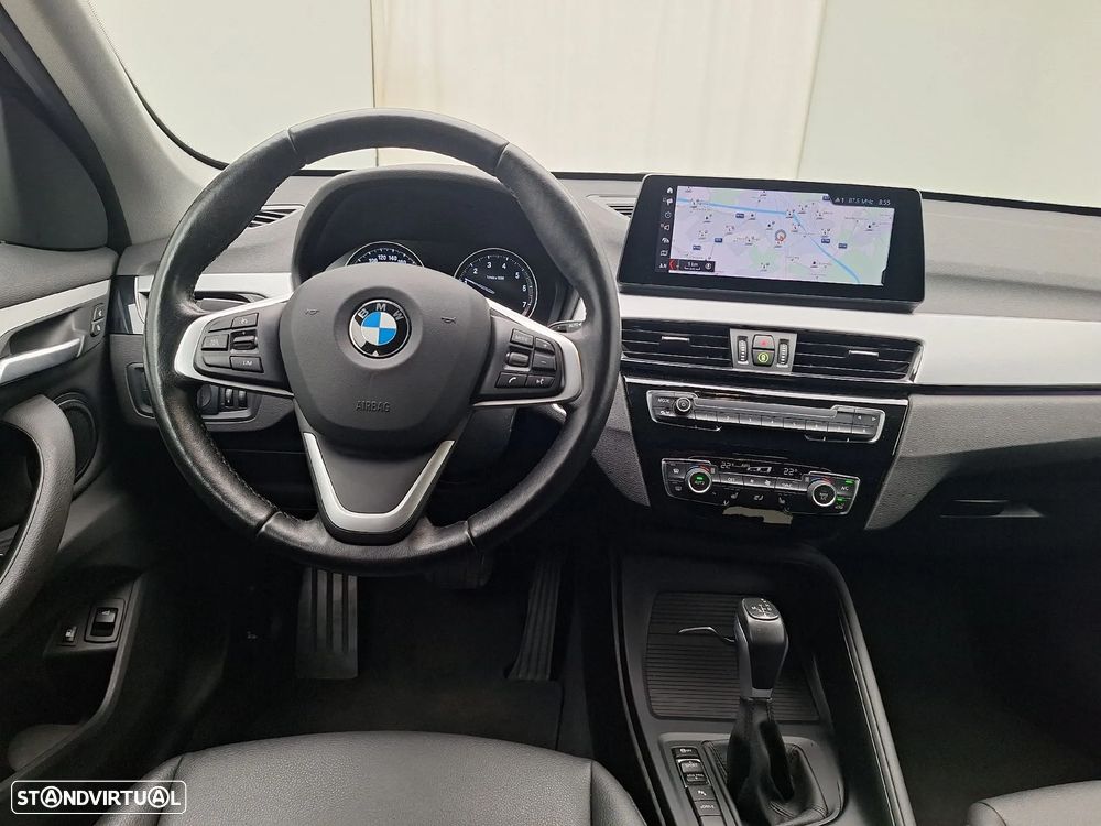 BMW X1 xDrive25e Advantage - 6