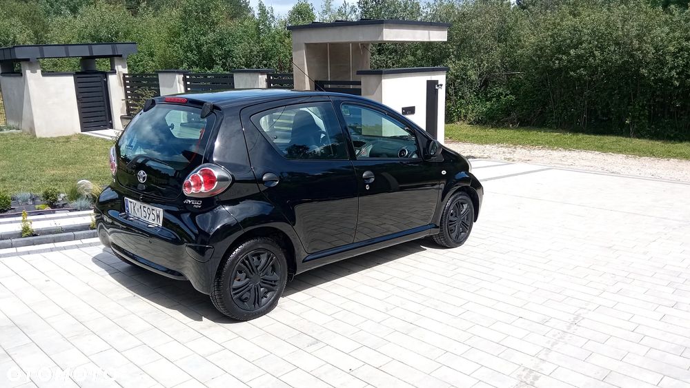 Toyota Aygo - 13