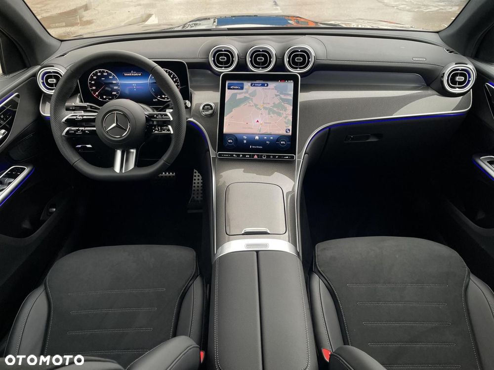 Mercedes-Benz GLC - 14