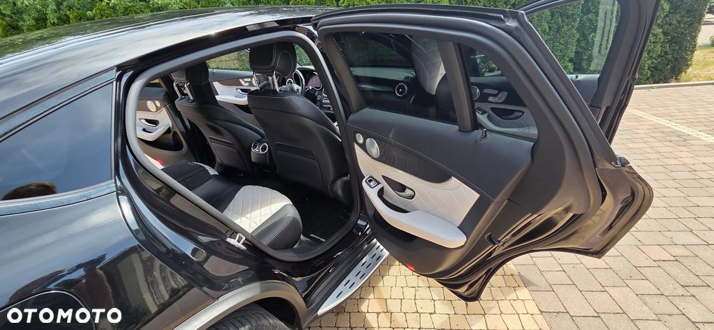 Mercedes-Benz GLC 400 d 4Matic 9G-TRONIC AMG Line - 12